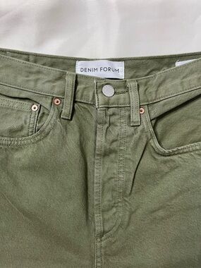 Aritzia-Denim Forum the Joni High Rise loose 29L -size 28